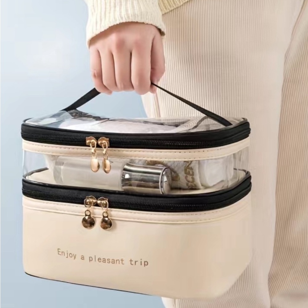 Classy Travel Cosmetic Case